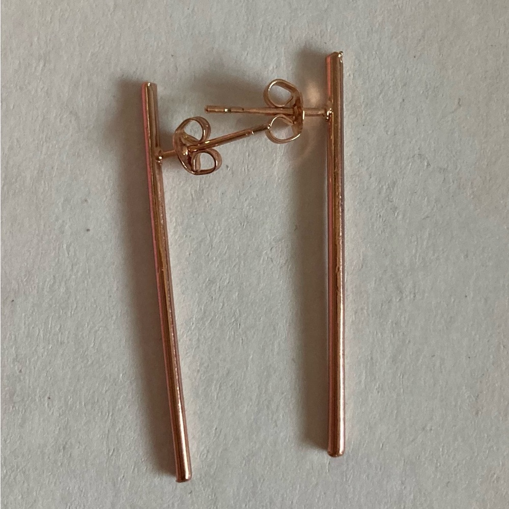 Elegant Gold Bar Earrings